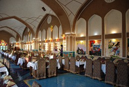 هتل باغ مشیرالممالک یزد