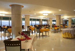 هتل پارسیان آزادی کرمانشاه