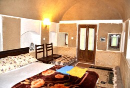 هتل سنتی یه تا خور و بیابانک