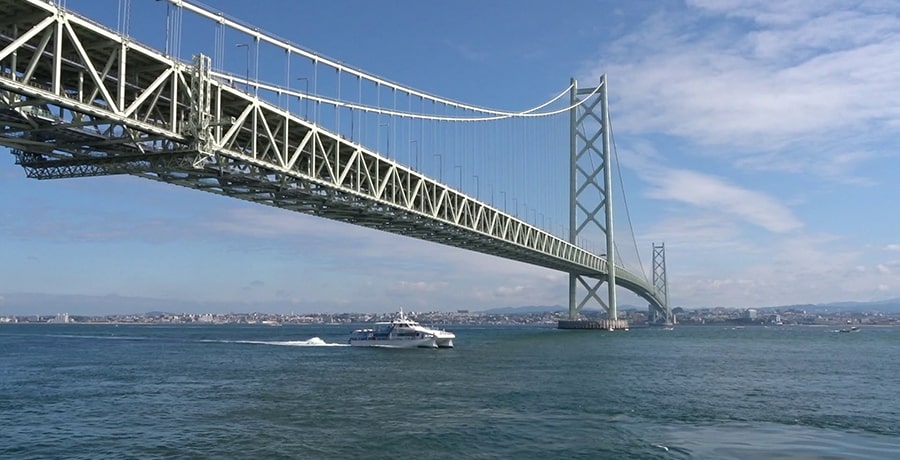 پل مروارید ژاپن، پلی 2000 متری!
